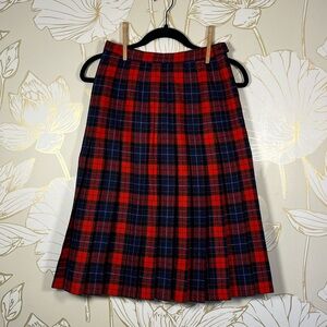 Pendleton Vintage “Manson Tartan” Red & Navy Plaid Pleated A-Line Wool Skirt
